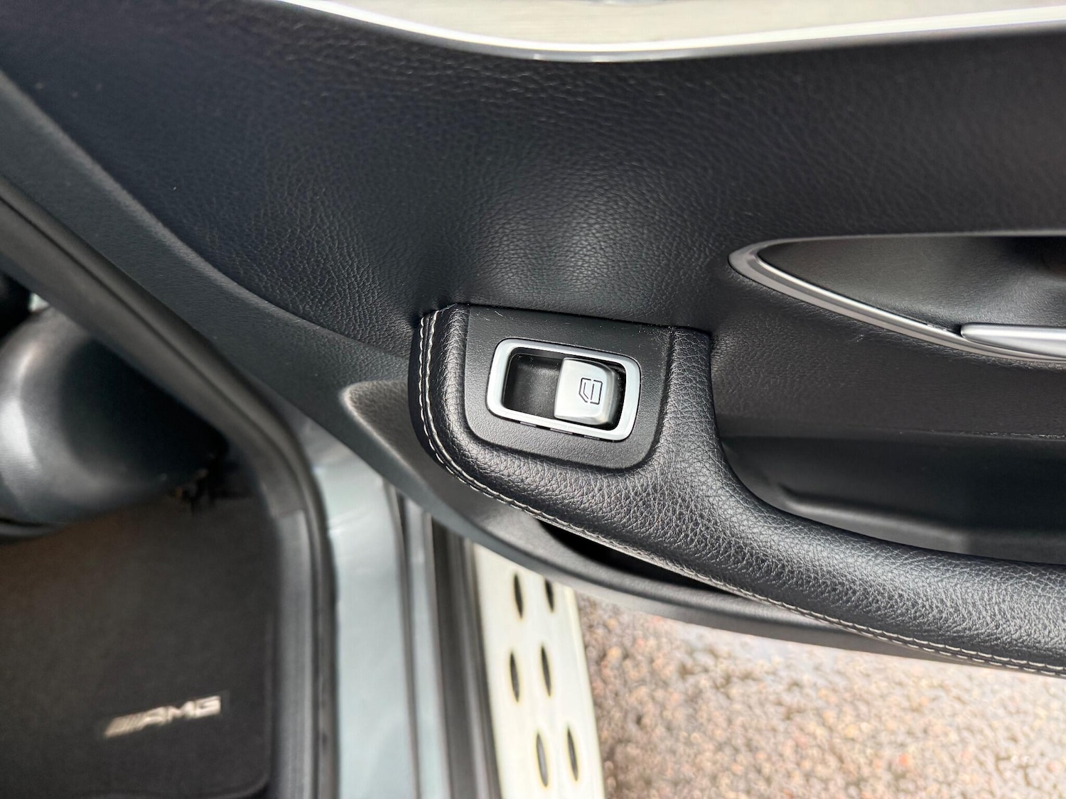 Used Mercedes-Benz GLC 2018 for sale - 76994853: Photo 22