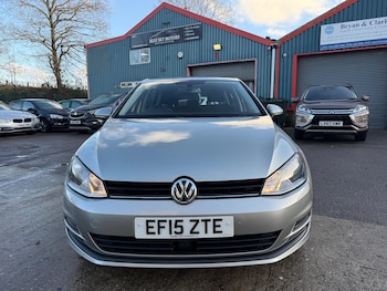 Used Volkswagen Golf 2015 for sale - 76992314: Photo