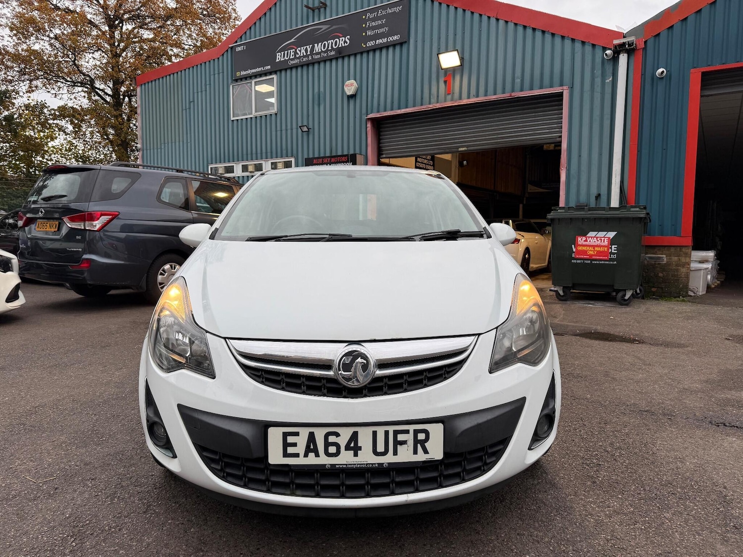 Used Vauxhall Corsa 2014 for sale - 76423292: Photo 2