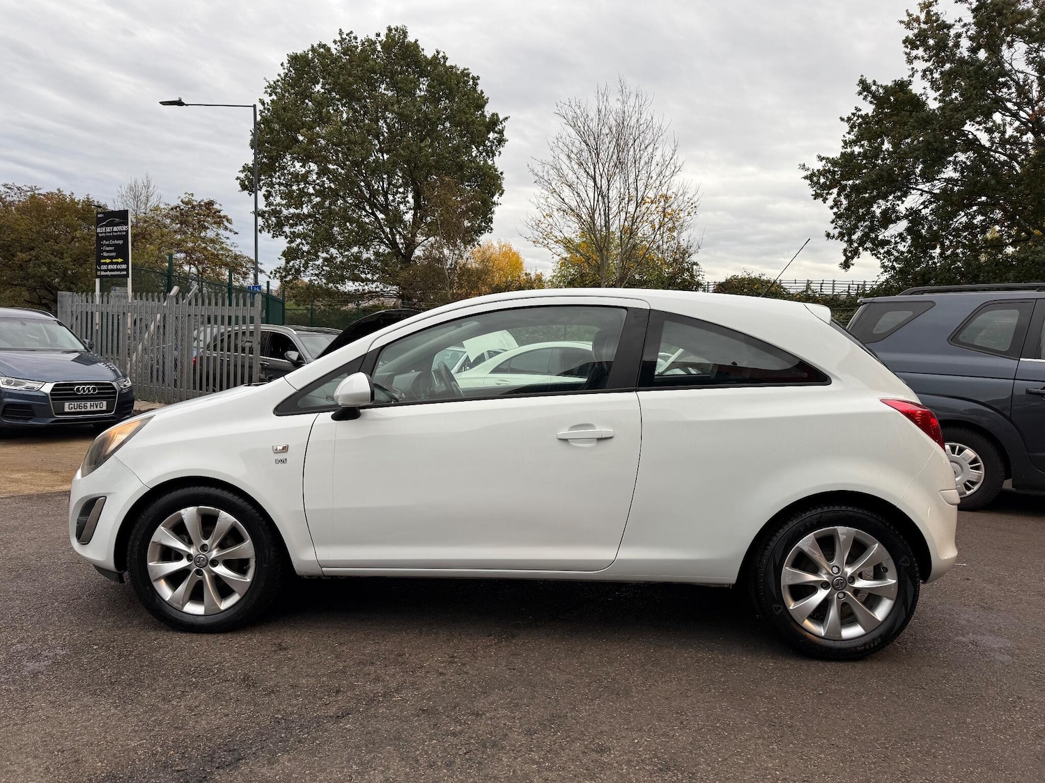 Used Vauxhall Corsa 2014 for sale - 76423292: Photo 22
