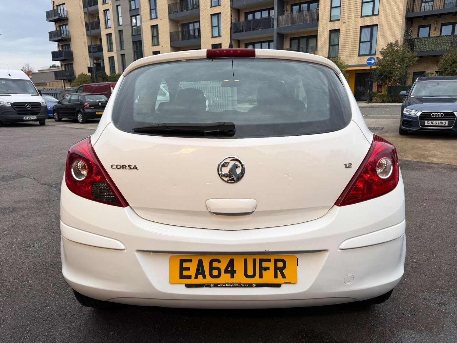 Used Vauxhall Corsa 2014 for sale - 76423292: Photo 4