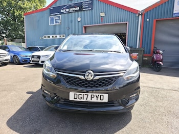 Used Vauxhall Zafira Tourer 2017 for sale - 79304202: Photo