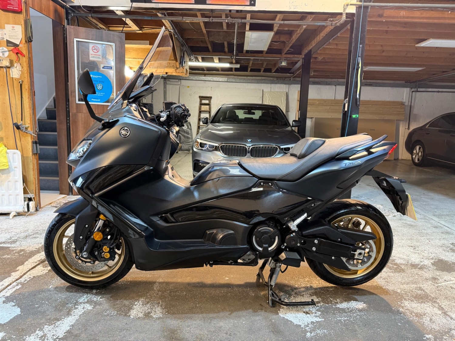 Yamaha TMAX 560