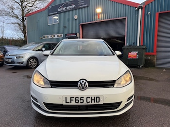 Used Volkswagen Golf 2015 for sale - 77306292: Photo