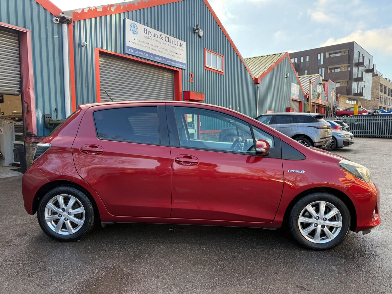 Used Toyota Yaris 2014 for sale - 77468544: Photo 23
