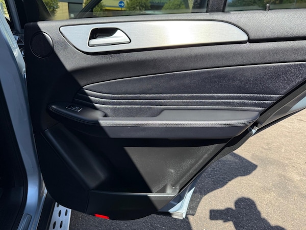 Used Mercedes-Benz GLE 2018 for sale - 75634882: Photo 23