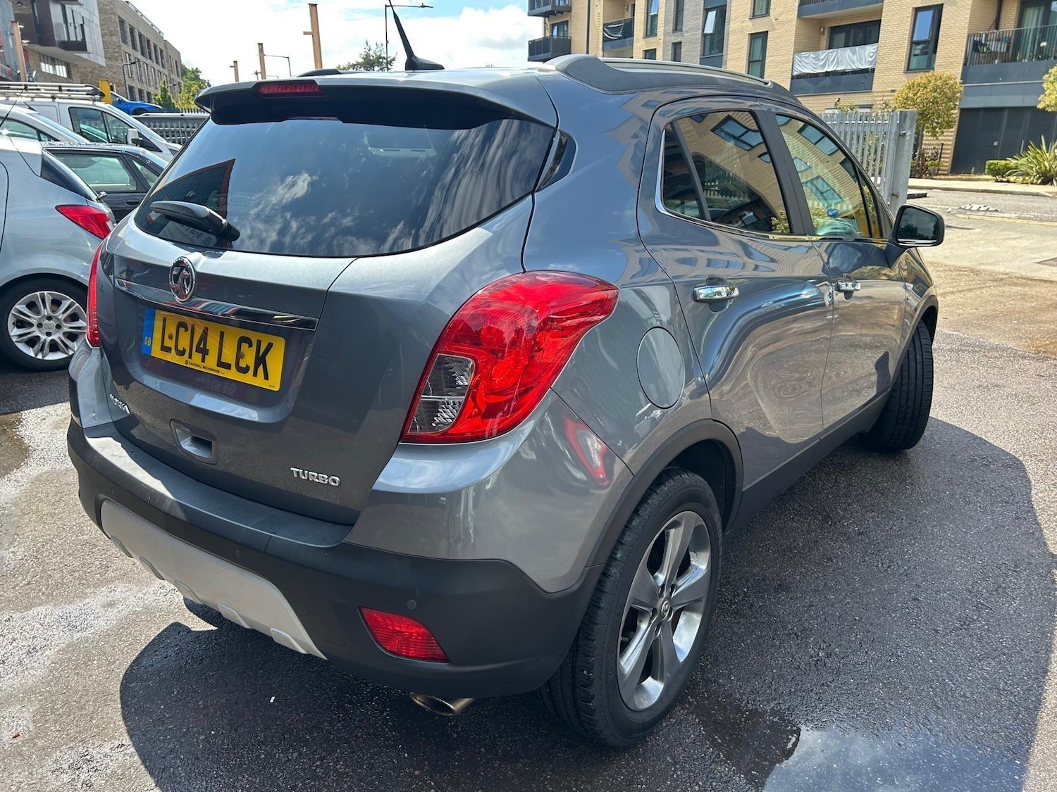Vehicle 21