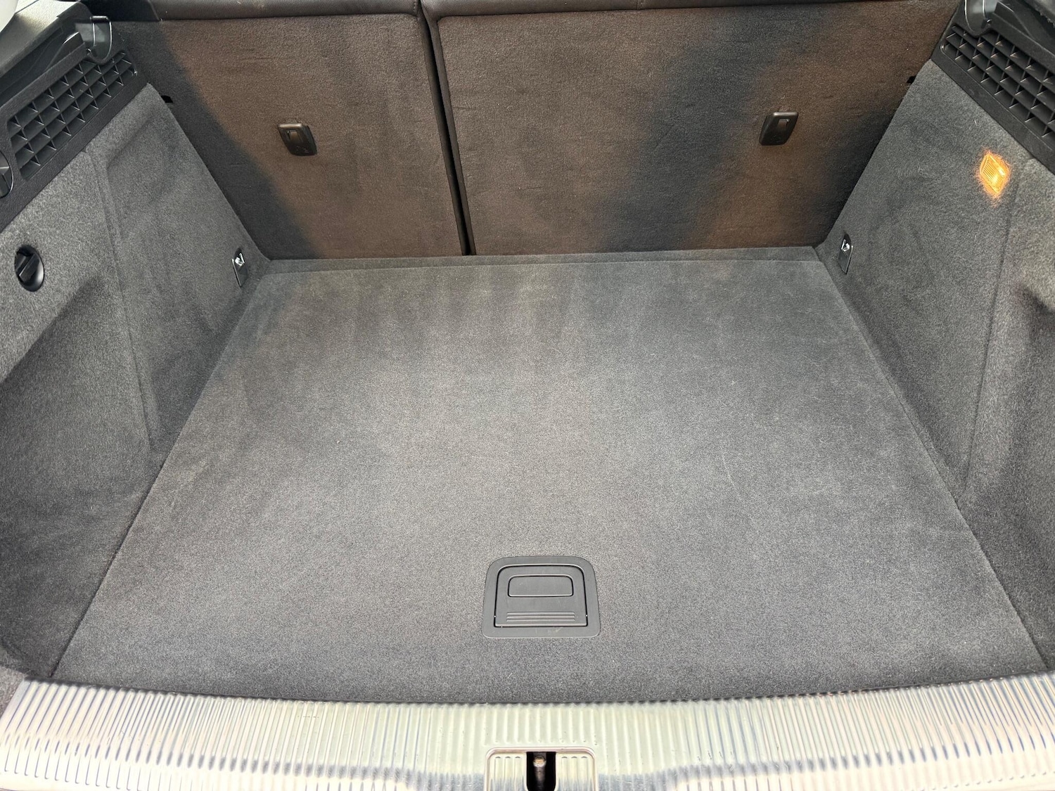 Used Audi Q3 for sale - 76499850: Photo 5