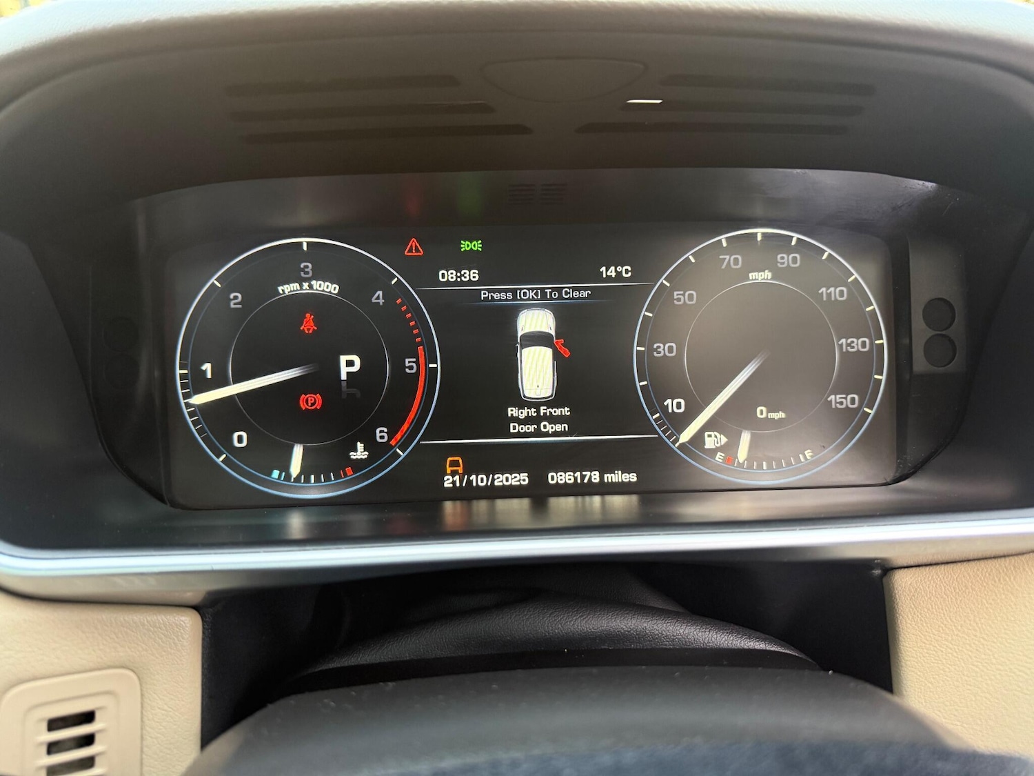 Used Land Rover Range Rover Sport 2017 for sale - 76295355: Photo 10
