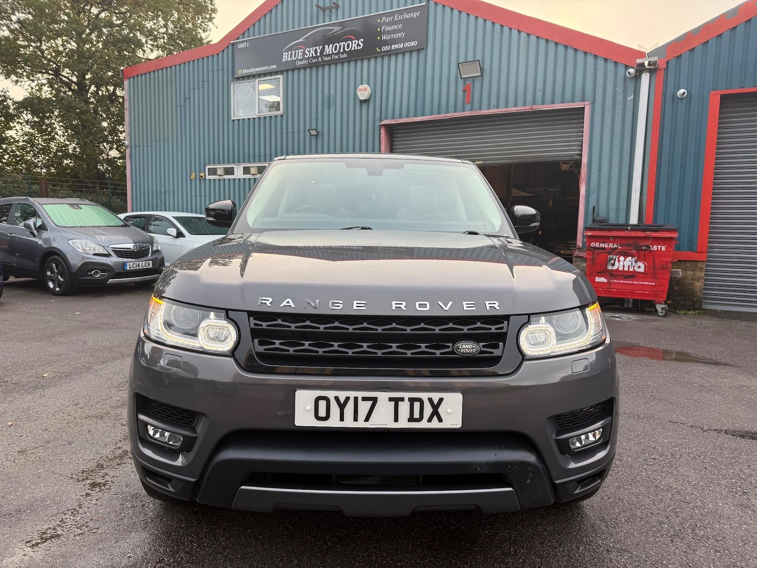 Used Land Rover Range Rover Sport 2017 for sale - 76295355: Photo 2