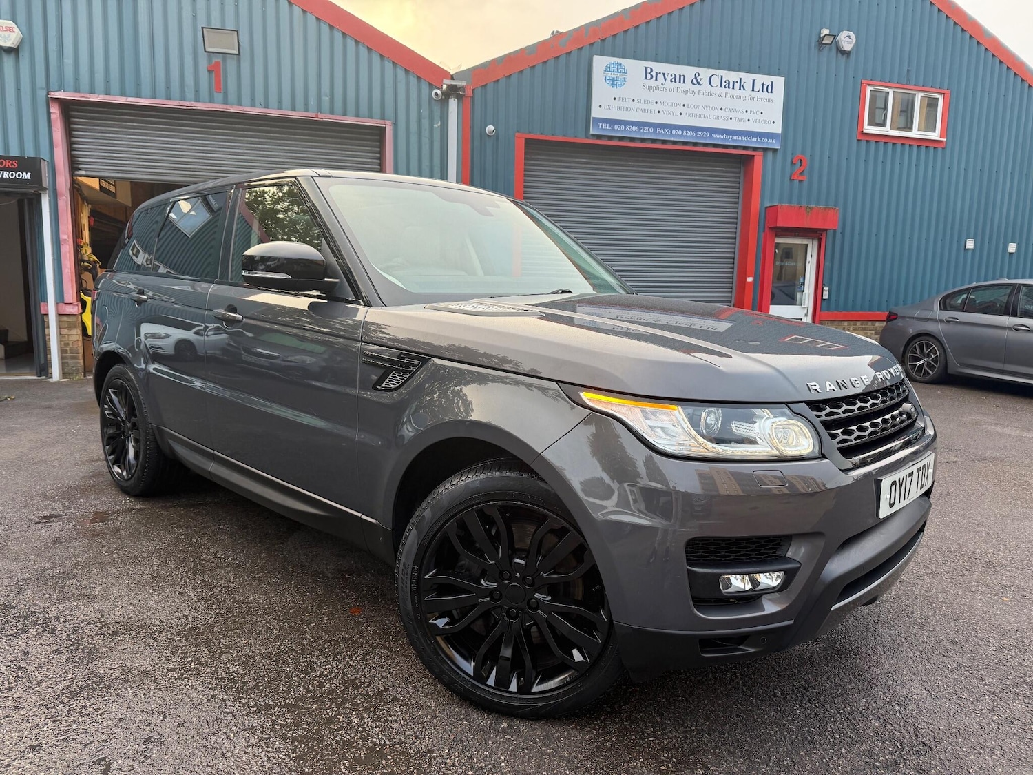 Used Land Rover Range Rover Sport 2017 for sale - 76295355: Photo 3