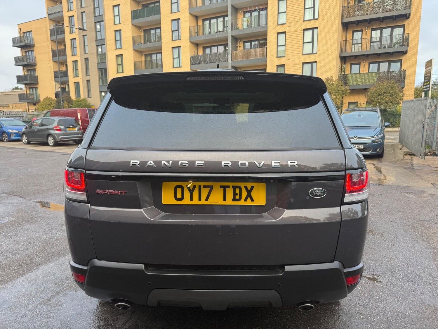 Used Land Rover Range Rover Sport 2017 for sale - 76295355: Photo 4
