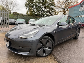 Used Tesla Model 3 2019 for sale - 76992460: Photo