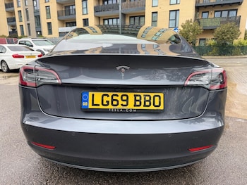 Used Tesla Model 3 2019 for sale - 76992460: Photo