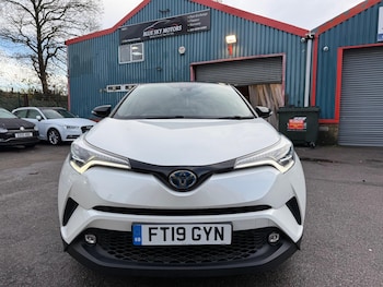 Used Toyota C-HR 2019 for sale - 76802109: Photo