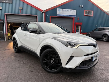 Used Toyota C-HR 2019 for sale - 76802109: Photo