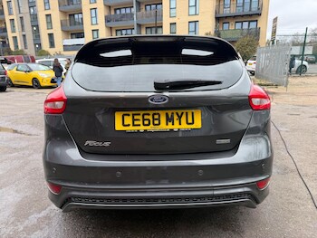 Used Ford Focus 2018 for sale - 77626107: Photo