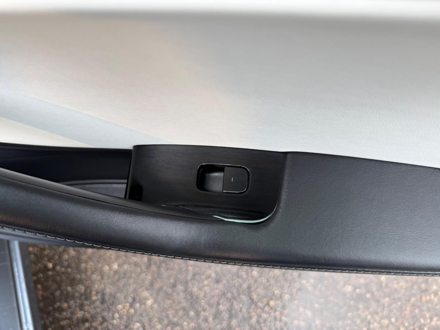 Used Tesla Model 3 for sale - 77215445: Photo 19