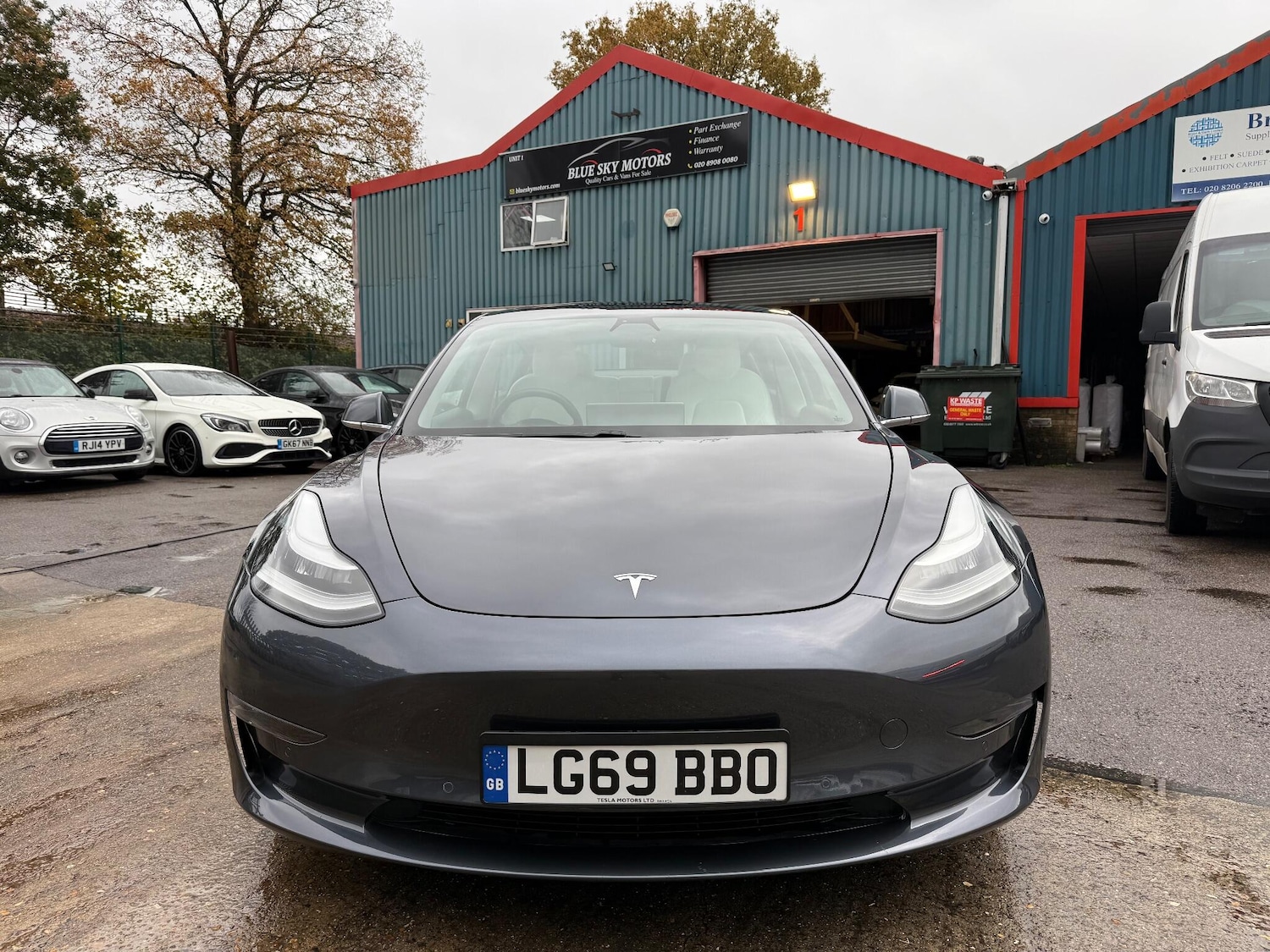 Used Tesla Model 3 for sale - 77215445: Photo 2