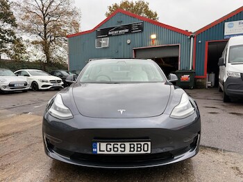 Used Tesla Model 3 2019 for sale - 77215445: Photo
