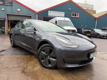 Used Tesla Model 3 2019 for sale - 77215445: Photo