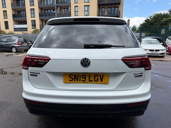 Used Volkswagen Tiguan Allspace 2019 for sale - 78843588: Photo