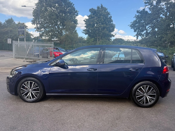 Used Volkswagen Golf 2018 for sale - 75492388: Photo 24