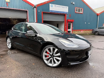 Used Tesla Model 3 2019 for sale - 76336875: Photo