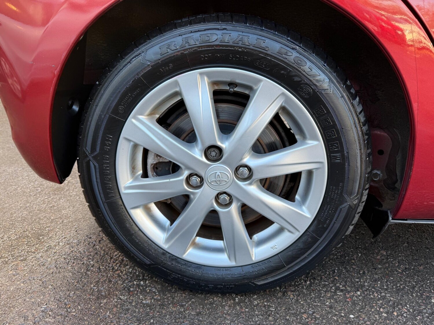 Used Toyota Yaris 2014 for sale - 77344134: Photo 26