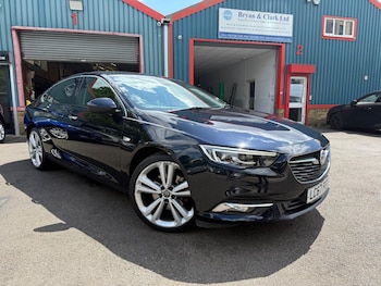 Used Vauxhall Insignia 2017 for sale - 75023451: Photo