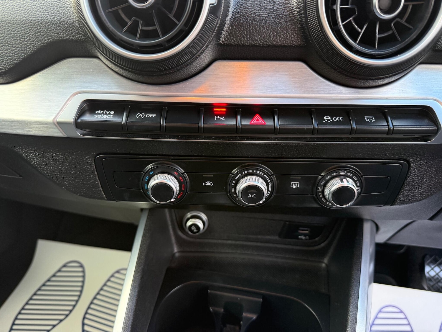 Used Audi Q2 2017 for sale - 77120449: Photo 13