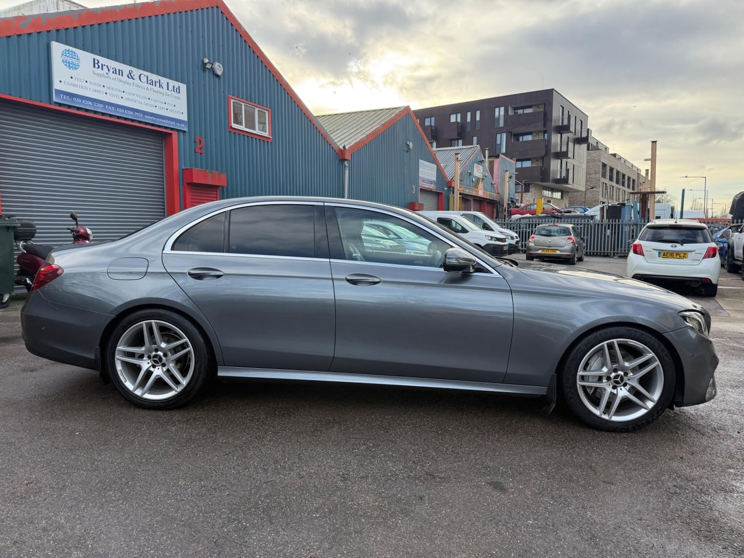 Used Mercedes-Benz E Class 2017 for sale - 77306342: Photo 24