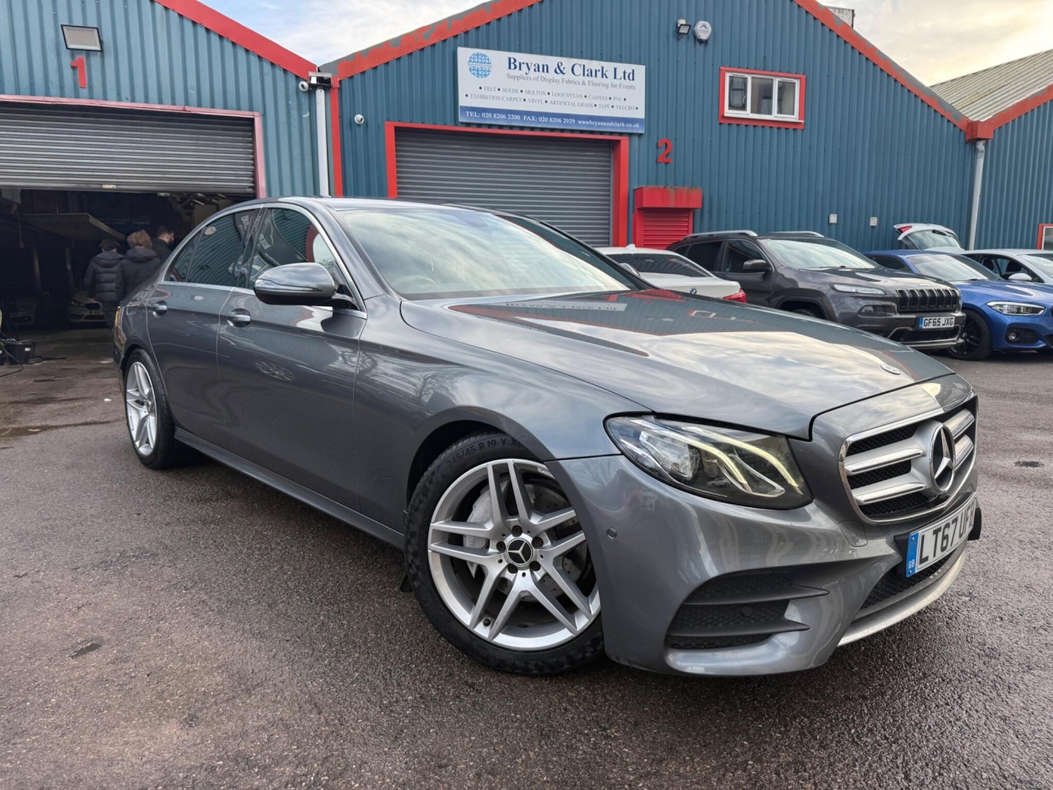 Used Mercedes-Benz E Class 2017 for sale - 77306342: Photo 3