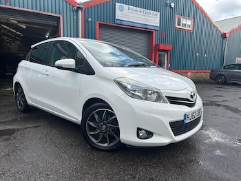 Used Toyota Yaris 2012 for sale - 75720461: Photo