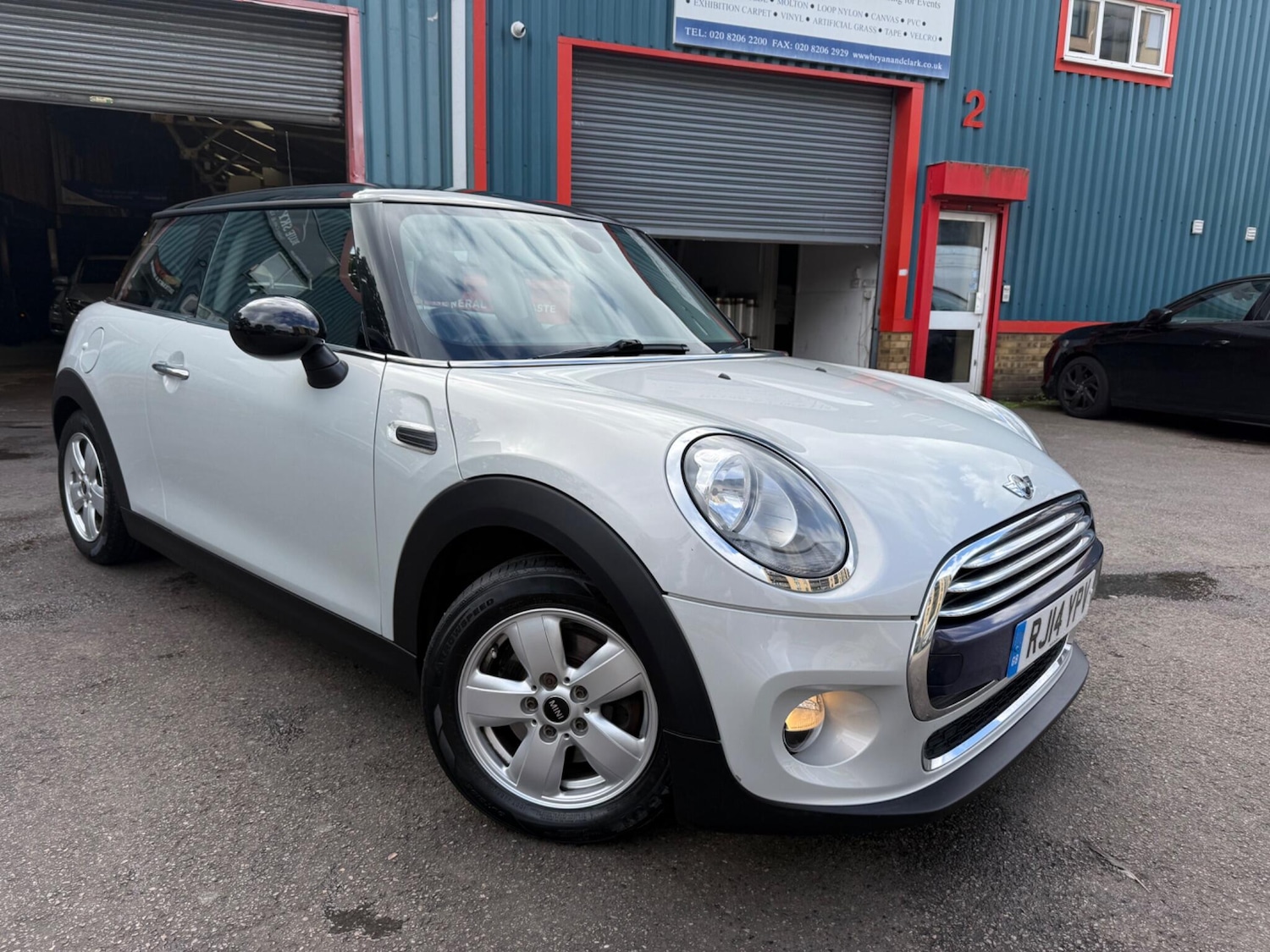 Used MINI Hatch 2014 for sale - 76993452: Photo 3
