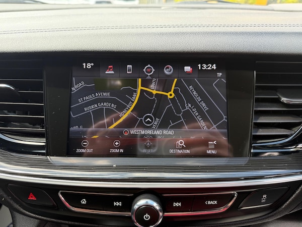 Used Vauxhall Insignia 2017 for sale - 76137632: Photo 10