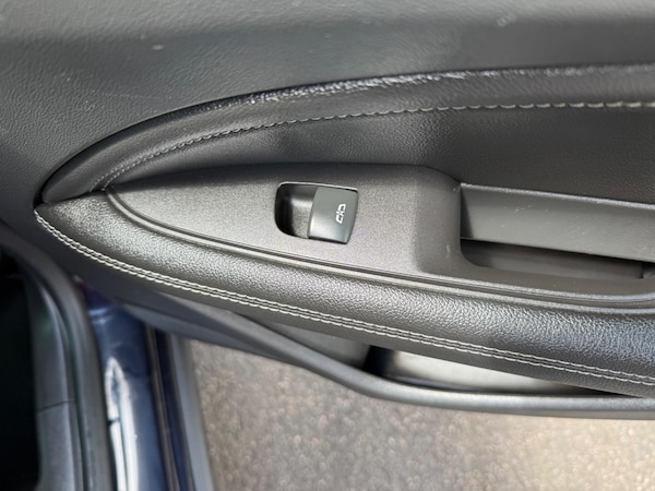 Used Vauxhall Insignia 2017 for sale - 76137632: Photo 19