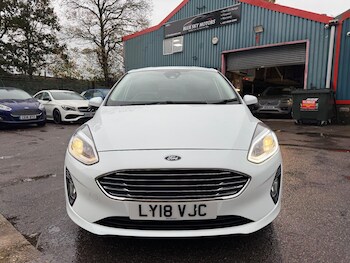 Used Ford Fiesta 2018 for sale - 76550447: Photo