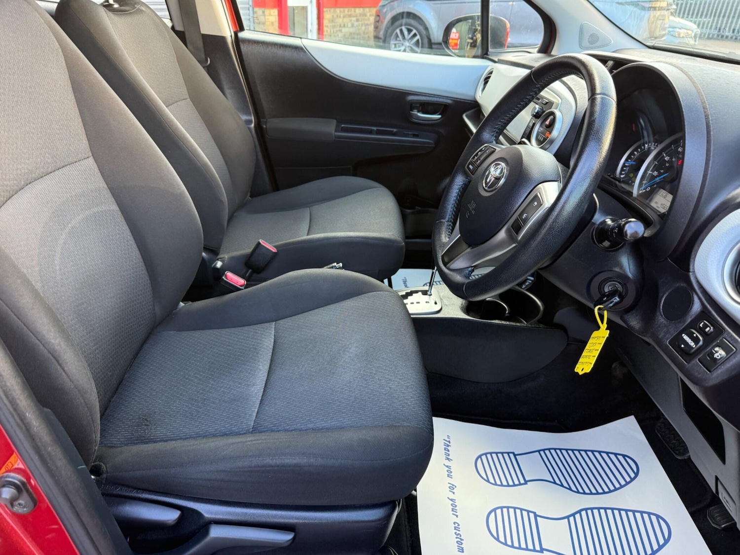 Used Toyota Yaris for sale - 78115976: Photo 6