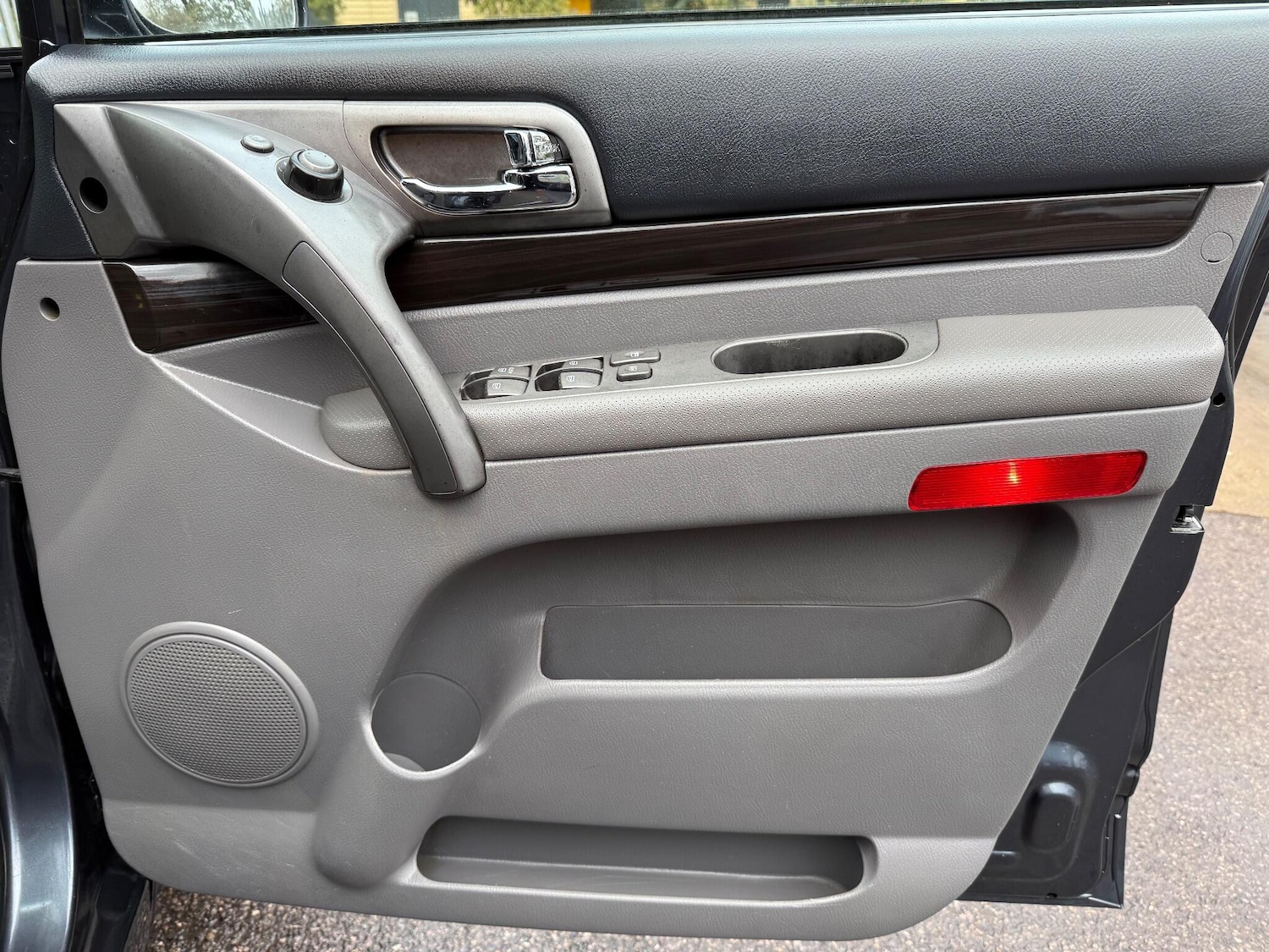 Used Ssangyong Turismo 2015 for sale - 76989852: Photo 18