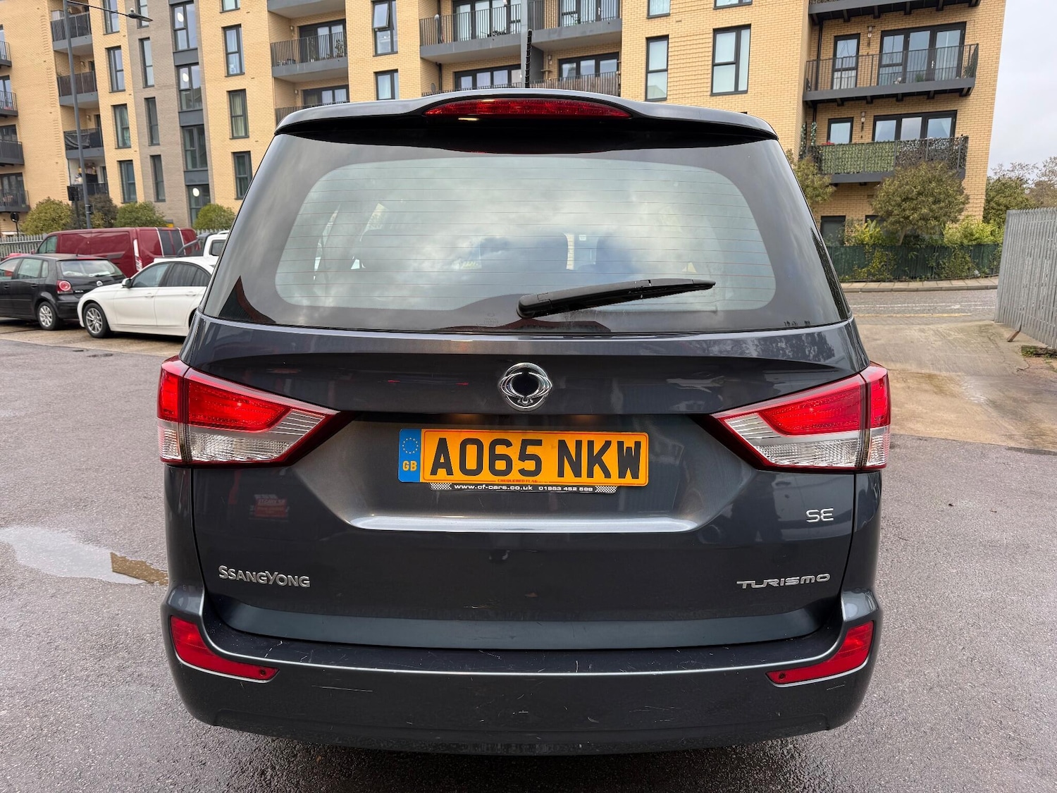 Used Ssangyong Turismo 2015 for sale - 76989852: Photo 4