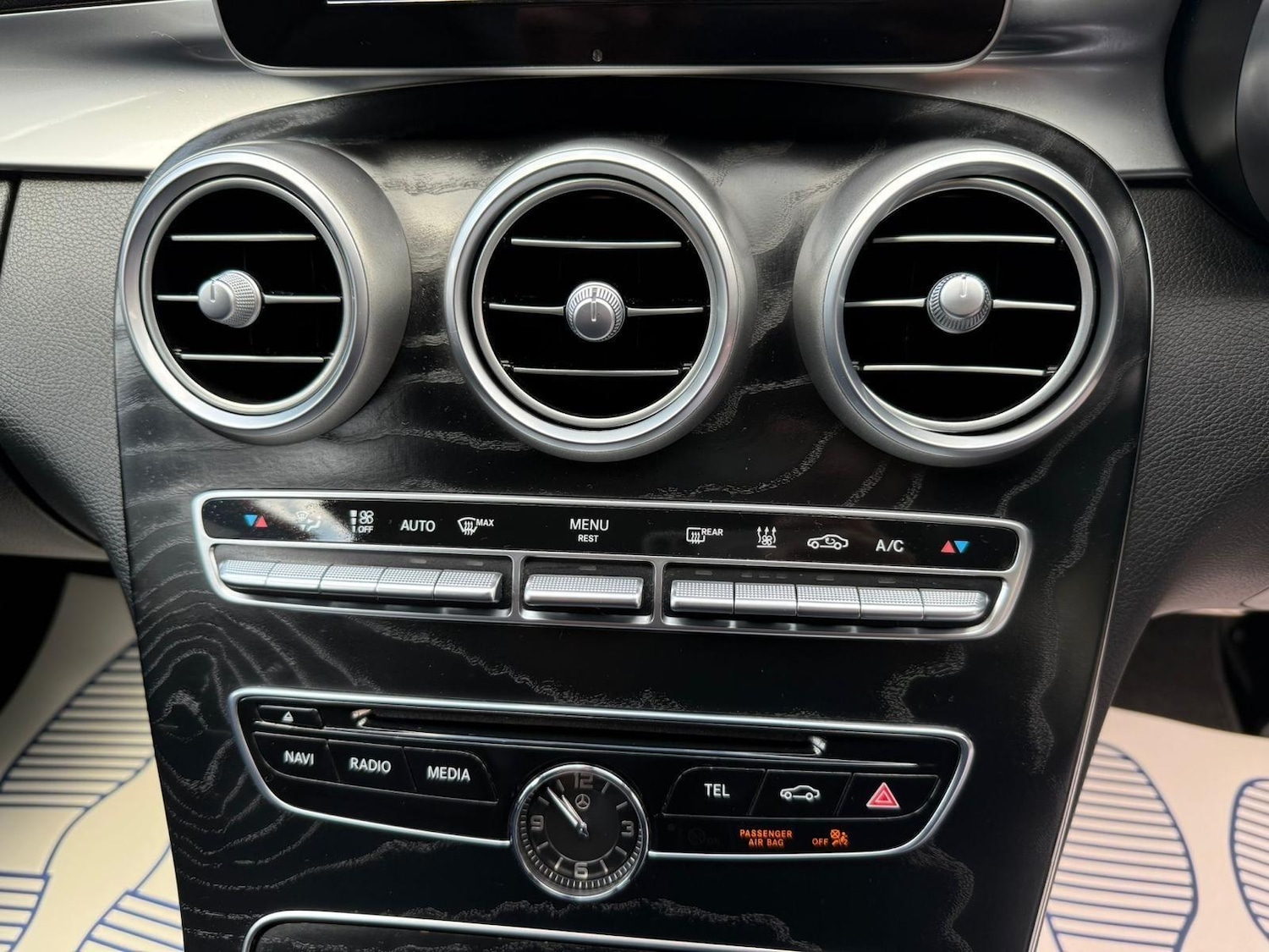 Used Mercedes-Benz C Class 2017 for sale - 78147937: Photo 13