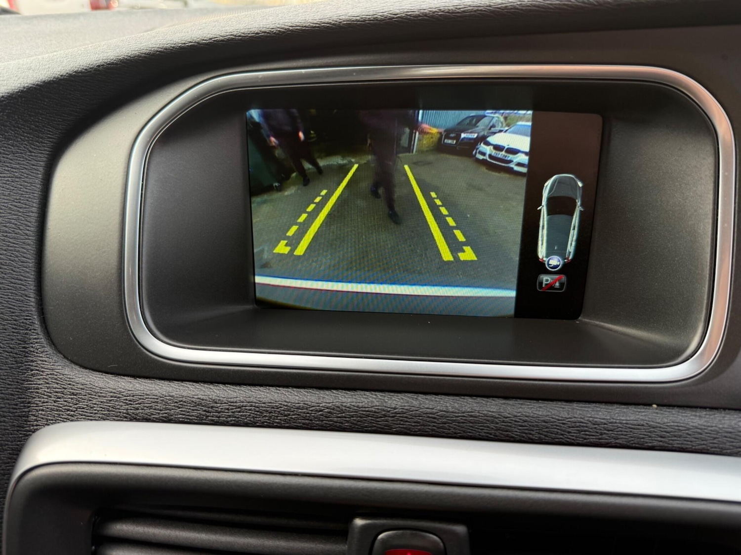 Used Volvo V40 2016 for sale - 77538152: Photo 13