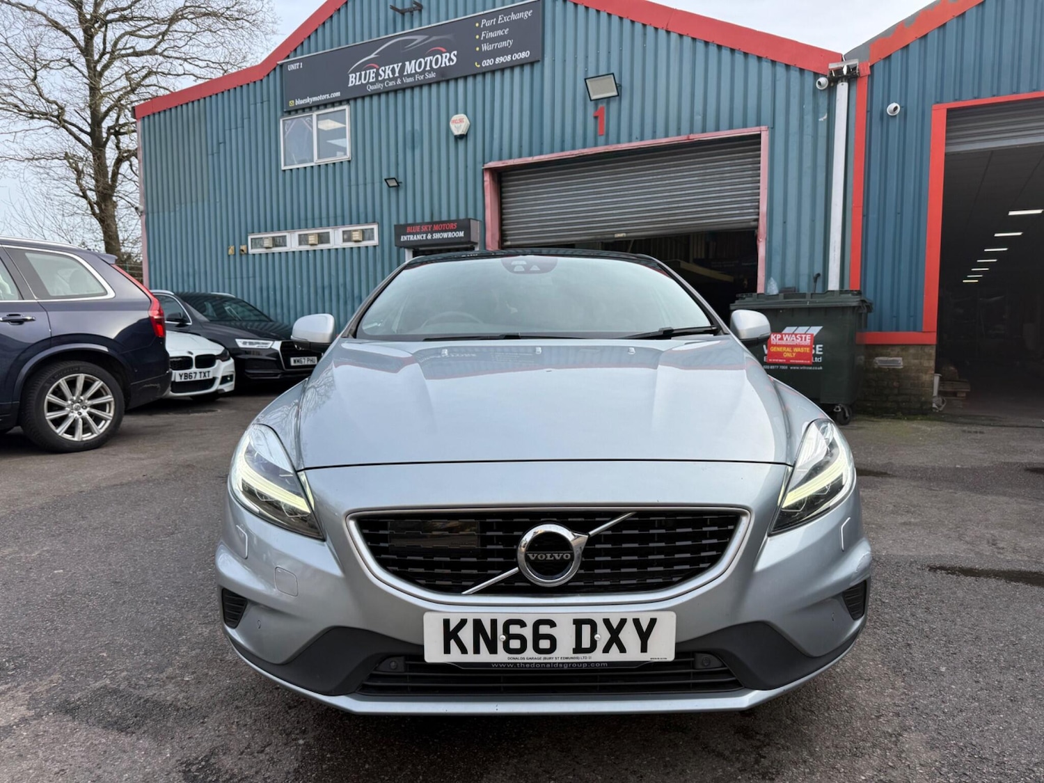 Used Volvo V40 2016 for sale - 77538152: Photo 2