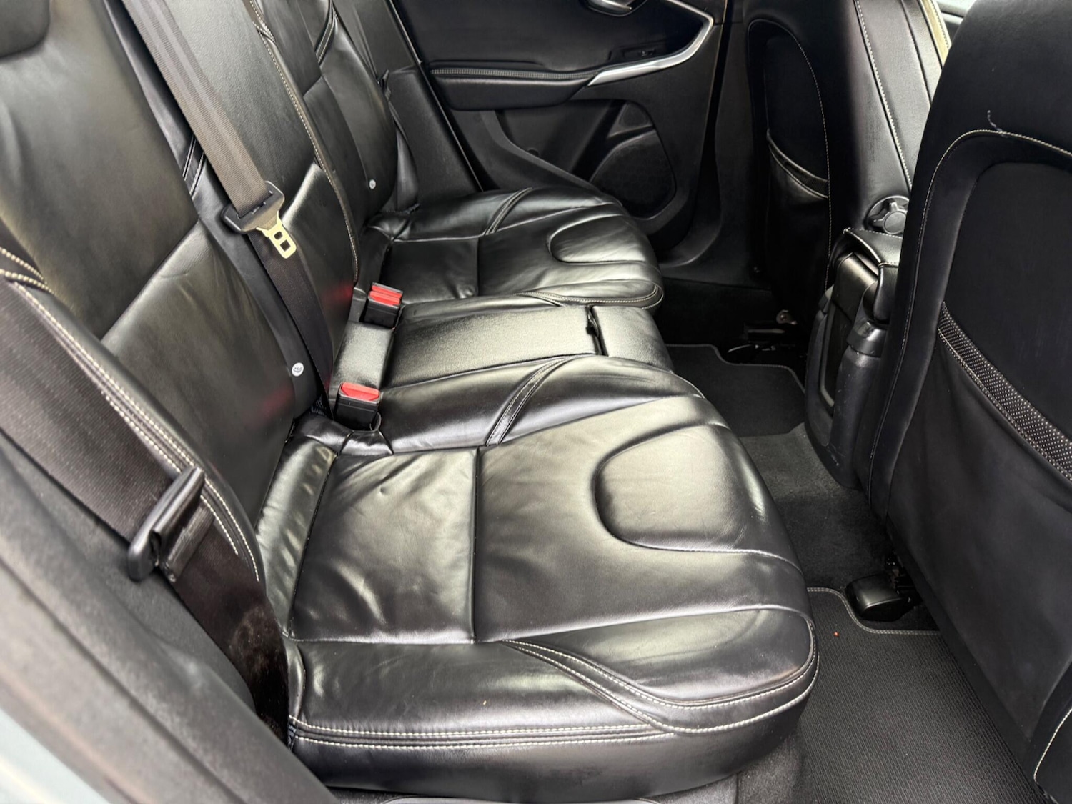 Used Volvo V40 2016 for sale - 77538152: Photo 20