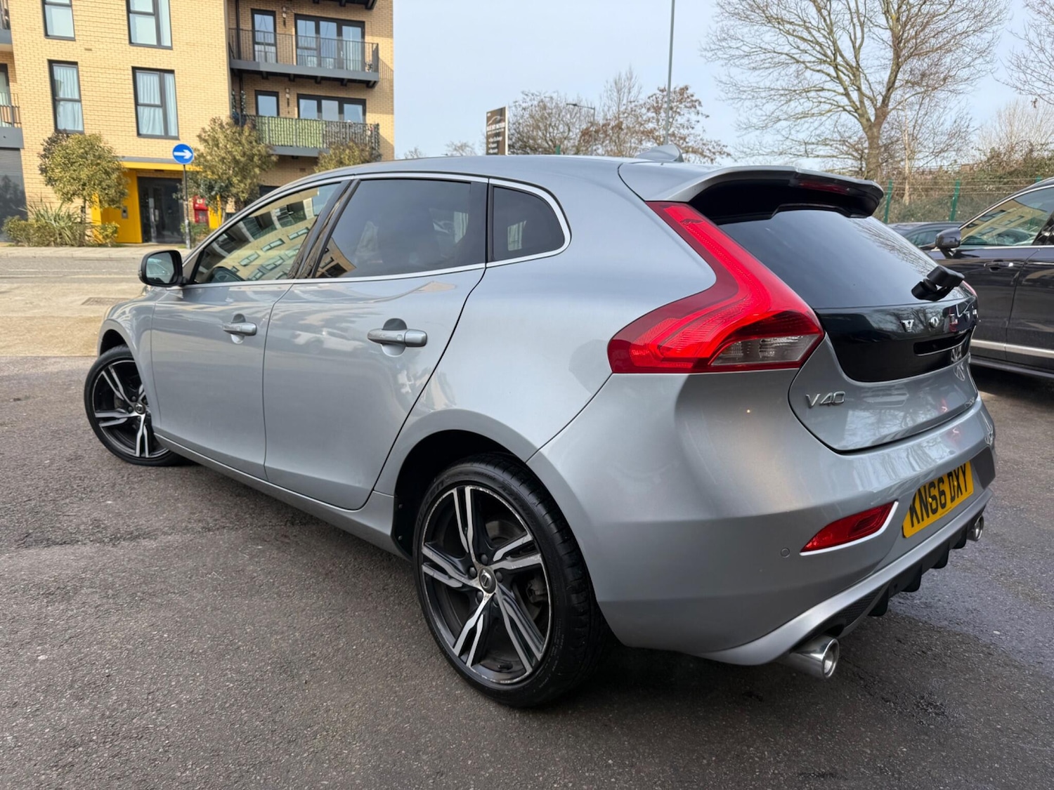 Used Volvo V40 2016 for sale - 77538152: Photo 23