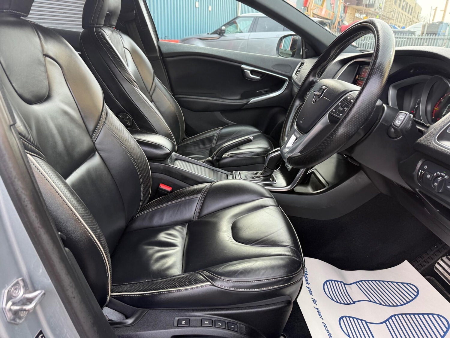 Used Volvo V40 2016 for sale - 77538152: Photo 6