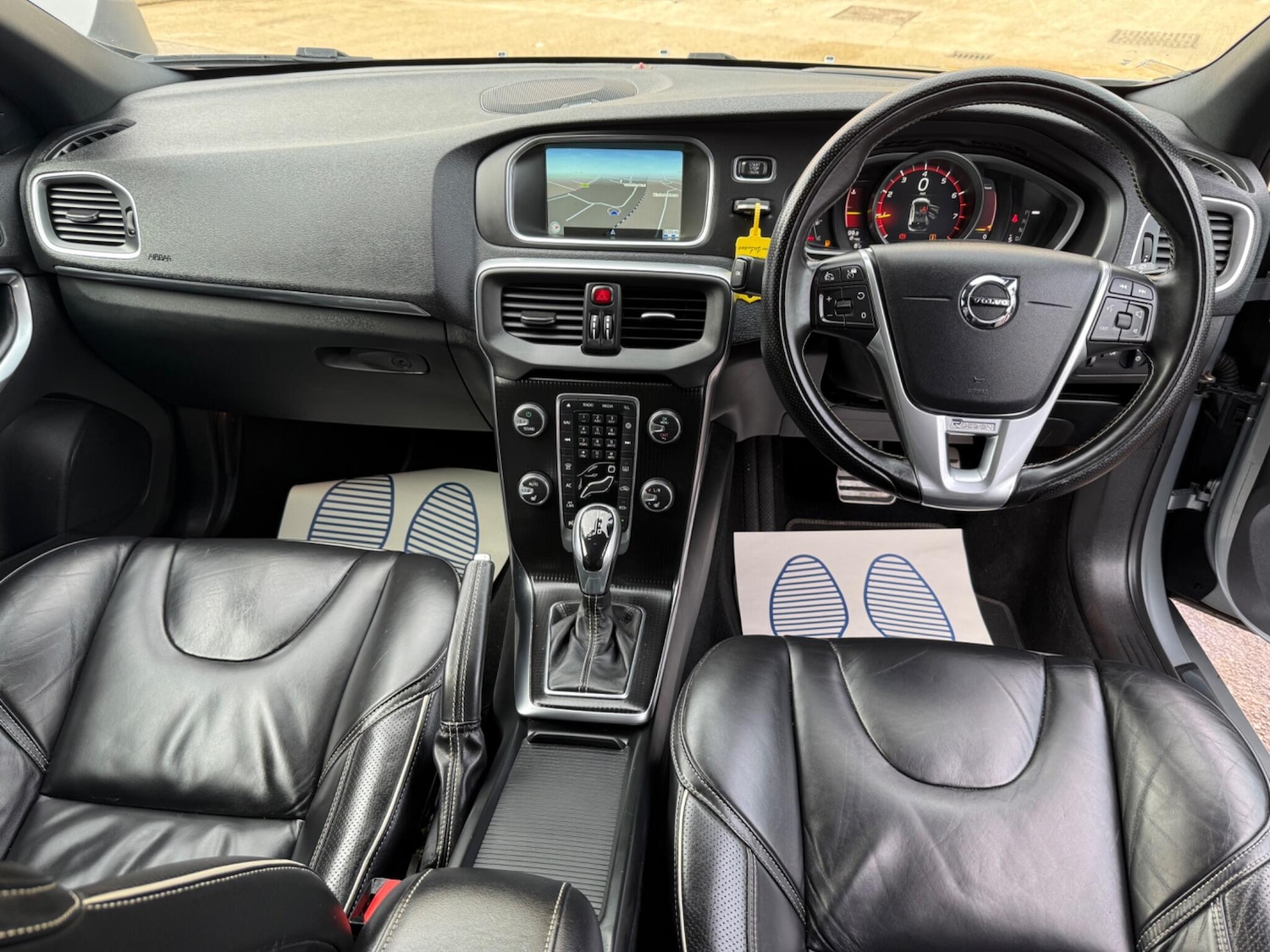 Used Volvo V40 2016 for sale - 77538152: Photo 7