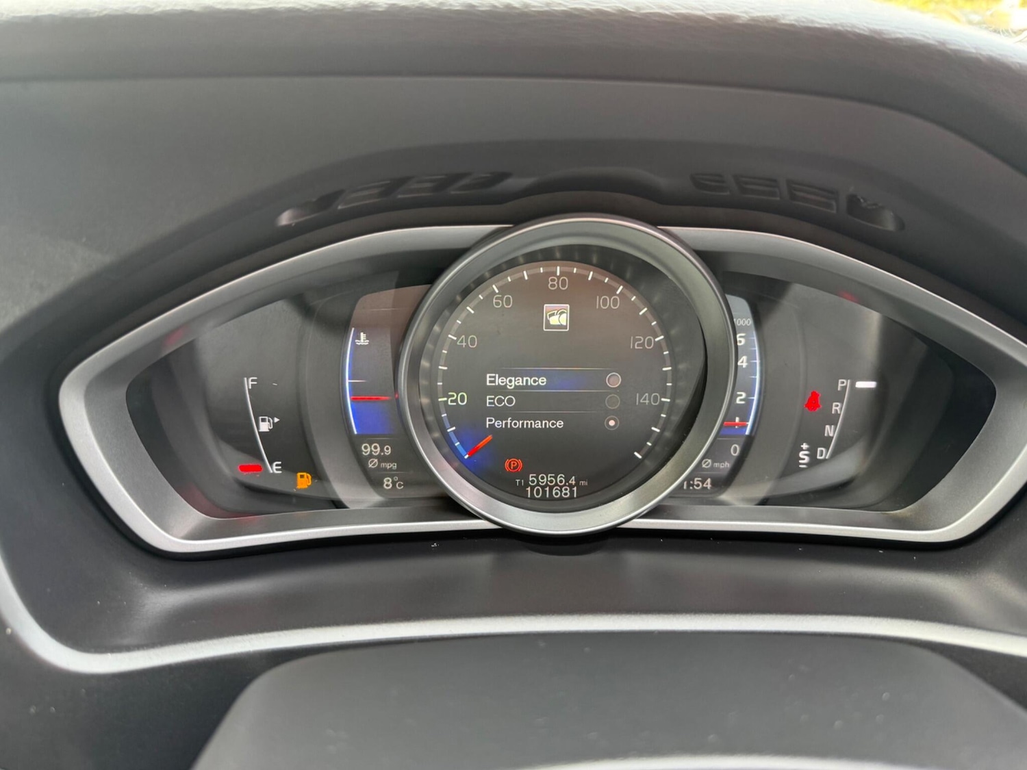 Used Volvo V40 2016 for sale - 77538152: Photo 9