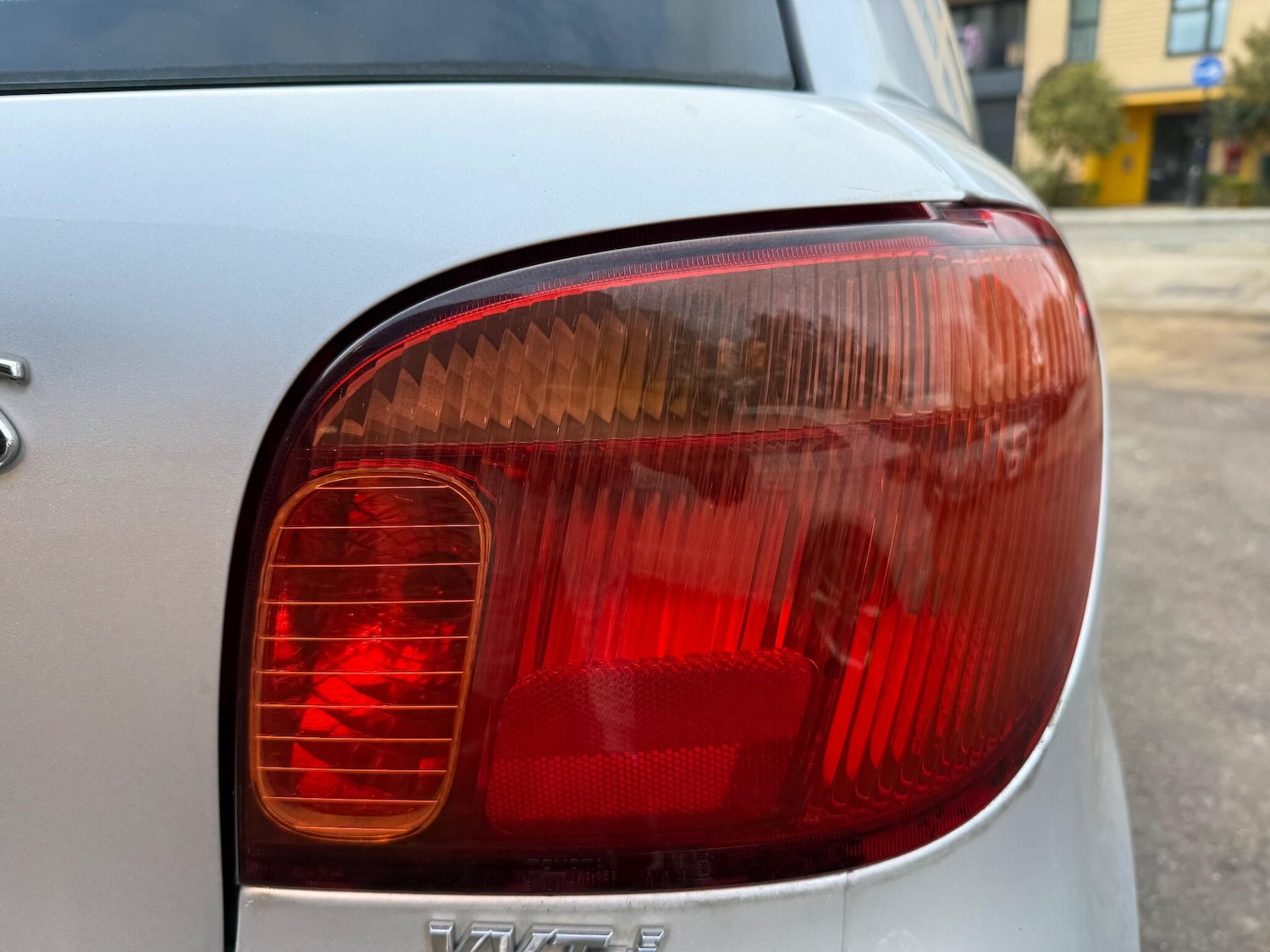 Used Toyota Yaris 2003 for sale - 76457534: Photo 25